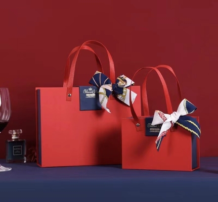 Gift Luxury Christmas Box Packaging Red Box With Handle